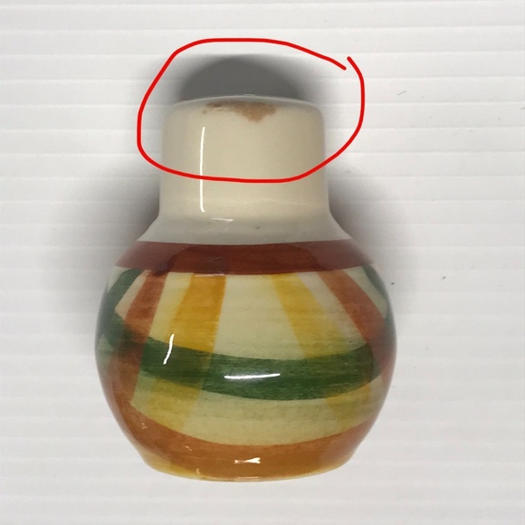 VINTAGE HAND-PAINTED VERNONWARE - HOMESPUN - SALT/PEPPER SHAKERS - Picture 4 of 4